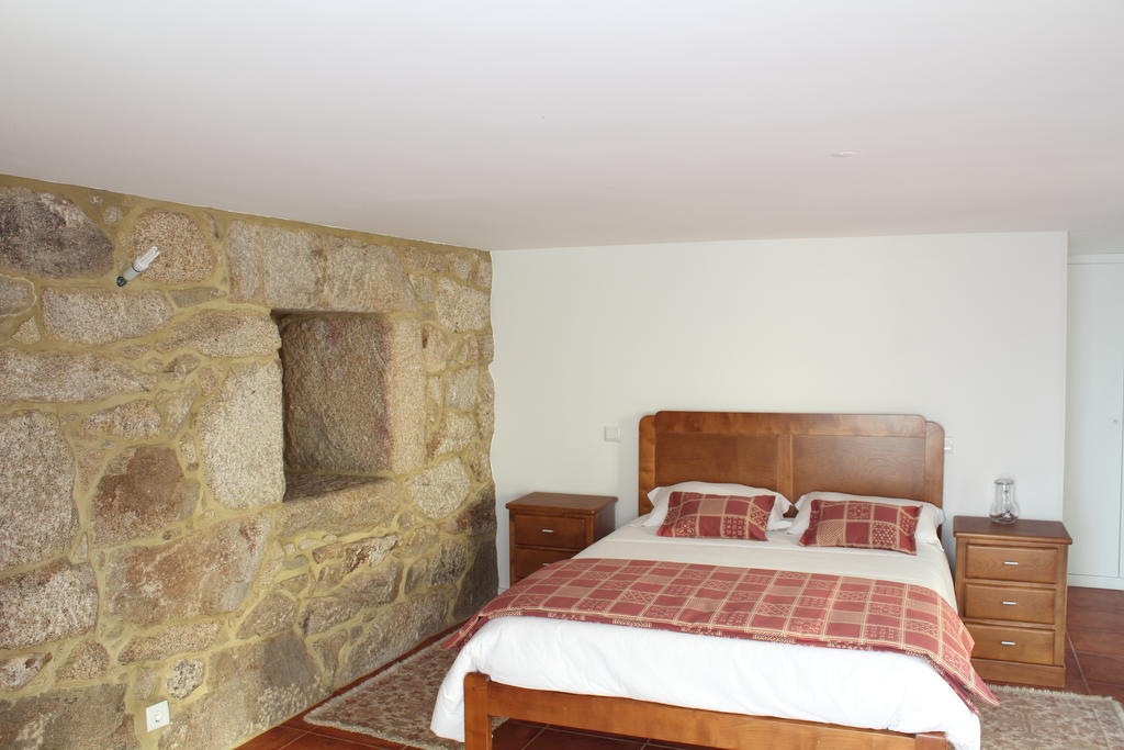 Casa Da Gaiteira Hotel Vieira do Minho Bilik gambar